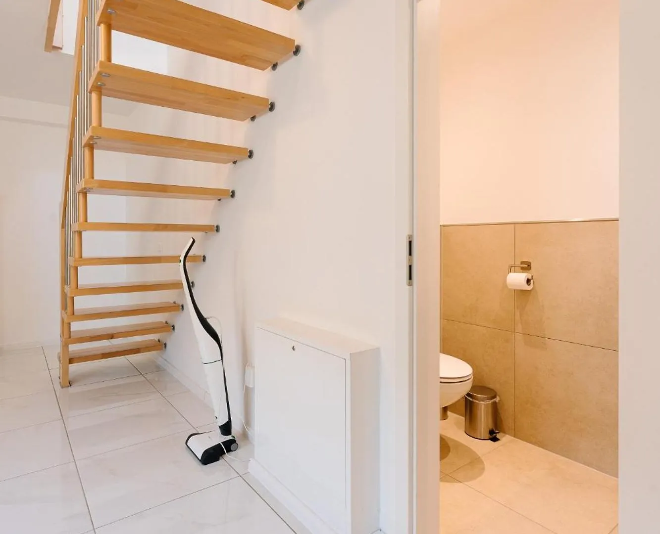 Business Appartement Flughafen Duesseldorf Almanya